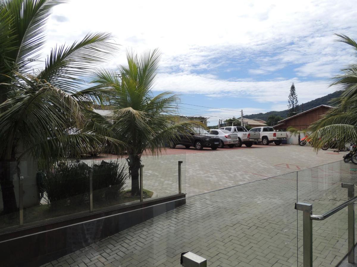 Hotel Recanto Dos Dinossauros Penha  Kültér fotó
